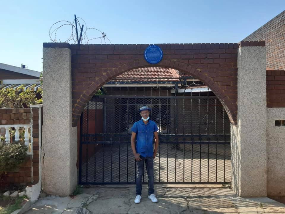 Gibson Kente Blue Plaque Johannesburg Heritage Foundation 2021.jpeg The Heritage Portal